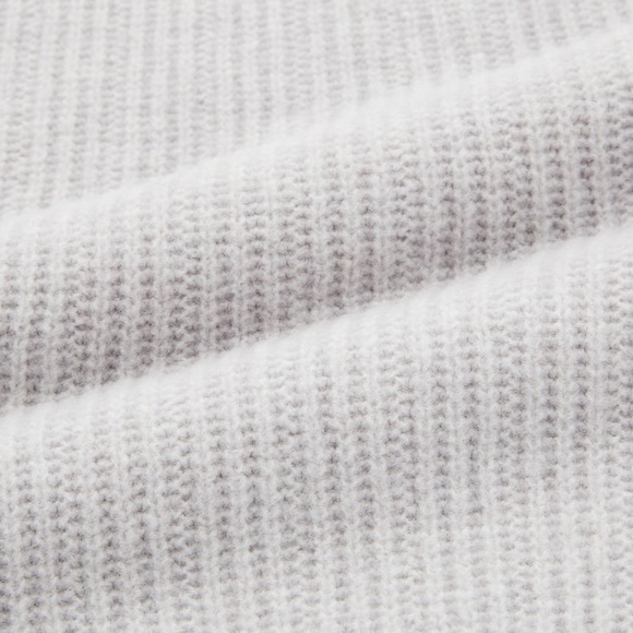 Uniqlo soufflé yarn mock neck sweater - Picture 8 of 12